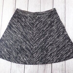 Banana Republic Factory Skirt Womens M Black White Boucle Mini Flare Pockets NWT